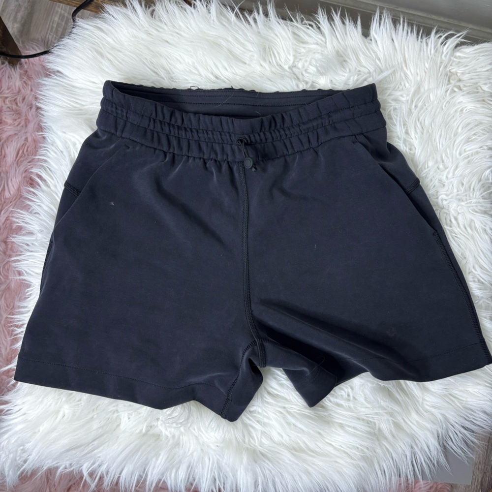 Lululemon Softstreme High-Rise Short 4"